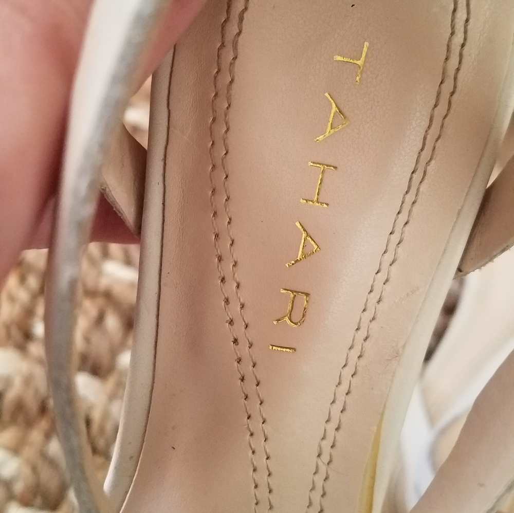 Tahari Randy Pointed Toe Flats - Picture 7 of 7
